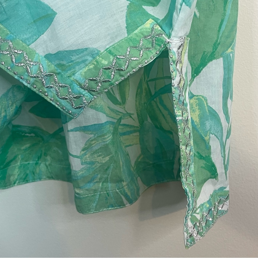Christian Siriano V-neck tropical print with metallic embroidered accents - Picture 4 of 5